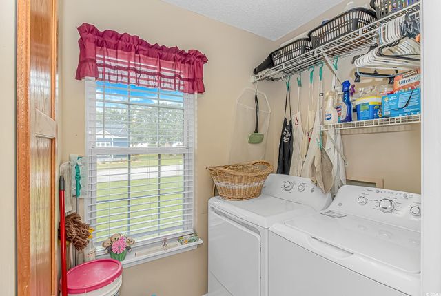 2454 Glen Dr., Little River, SC 29566