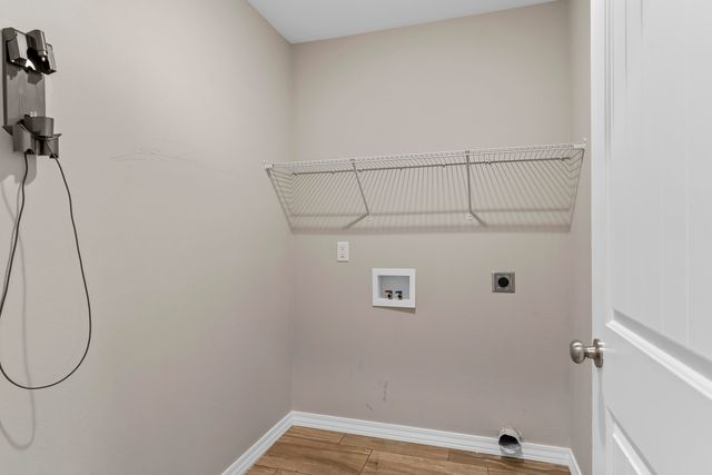 876 E Ozark Jubilee Road, Nixa, MO 65714