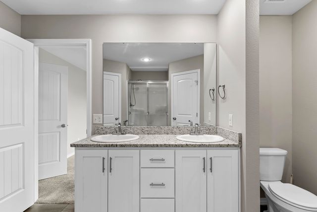 876 E Ozark Jubilee Road, Nixa, MO 65714