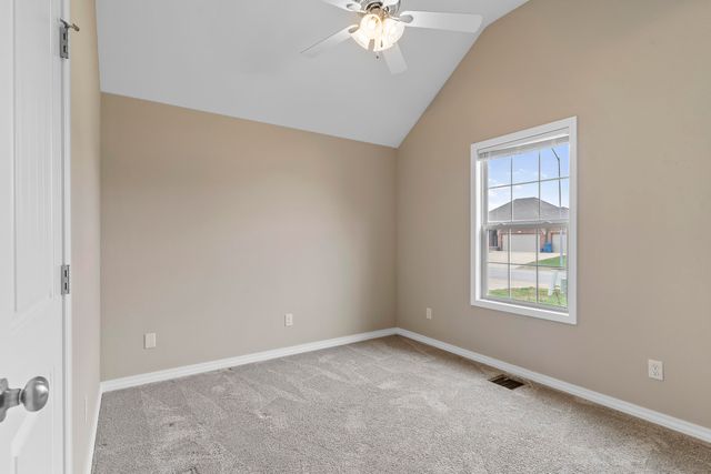 876 E Ozark Jubilee Road, Nixa, MO 65714