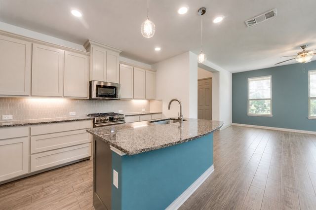 4535 Fossil Opal Lane, Arlington, TX 76005