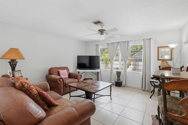 2276 PENNSYLVANIA AVENUE, Oviedo, FL 32765