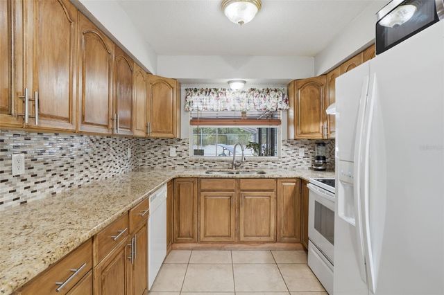 2276 PENNSYLVANIA AVENUE, Oviedo, FL 32765