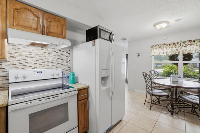 2276 PENNSYLVANIA AVENUE, Oviedo, FL 32765