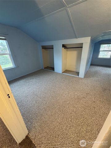 2520 Eureka Avenue, Centralia, WA 98531