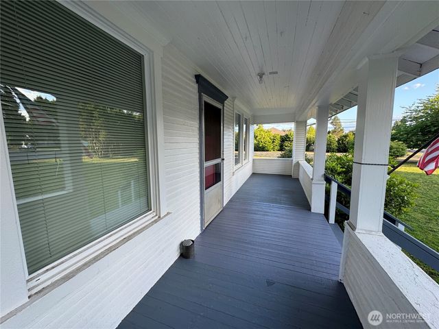 2520 Eureka Avenue, Centralia, WA 98531