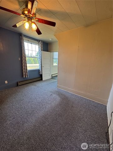 2520 Eureka Avenue, Centralia, WA 98531