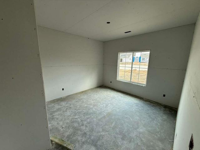 5079 N Toben Dr., Bel Aire, KS 67226