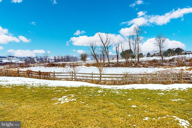 101 DARLINGTON CT, New Providence, PA 17560