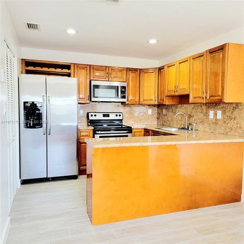 13271 SW 17th Ln 6-25, Miami, FL 33175