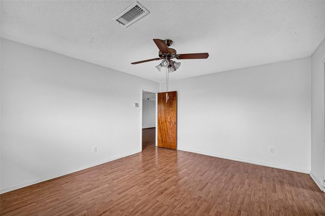4701 Crepe Myrtle Lane, Pasadena, TX 77505