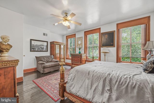 1205 4TH ST NW, Washington, DC 20001