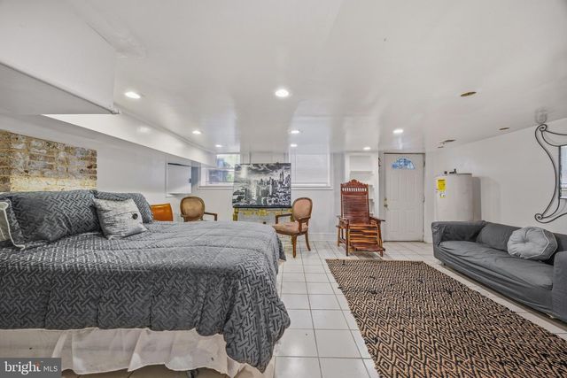 1205 4TH ST NW, Washington, DC 20001