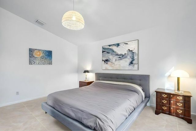 1643 Oak Berry Circle, Wellington, FL 33414