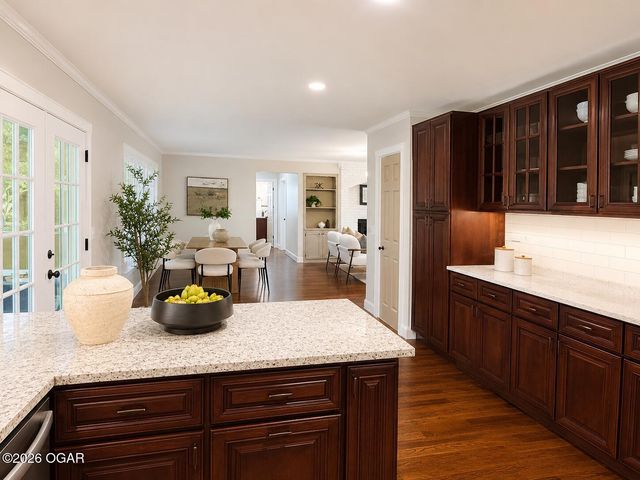 2829 W Ellison Drive, Springfield, MO 65810