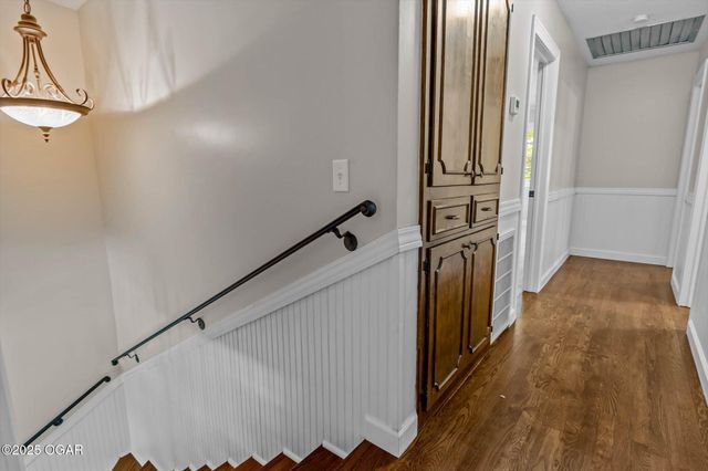 2829 W Ellison Drive, Springfield, MO 65810