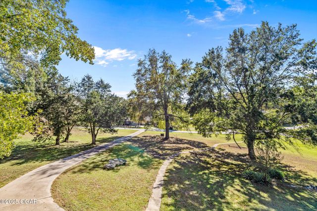 2829 W Ellison Drive, Springfield, MO 65810