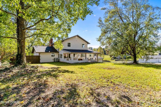 2829 W Ellison Drive, Springfield, MO 65810