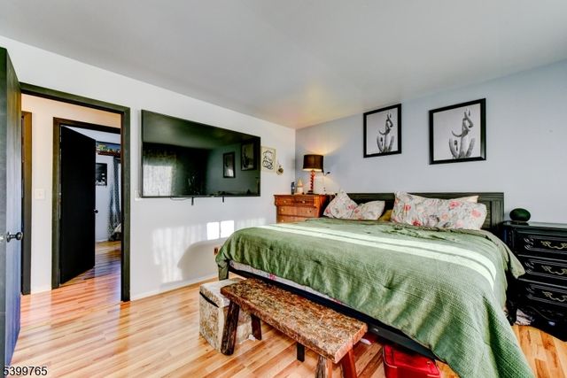 88 Stratton St S, Piscataway Twp., NJ 08854