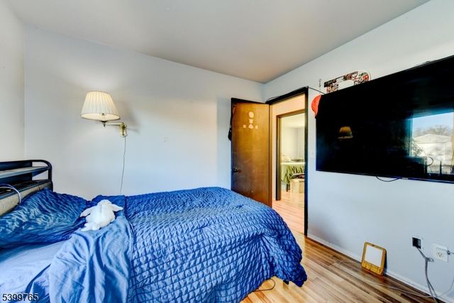 88 Stratton St S, Piscataway Twp., NJ 08854