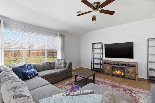 278 Salmon Lake Drive, Melissa, TX 75454