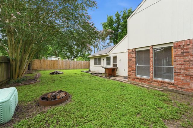 13723 Smokey Trail Drive, Houston, TX 77041