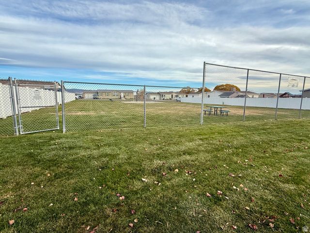 190 W 2100 S, Vernal, UT 84078