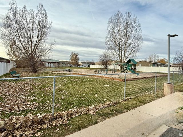 190 W 2100 S, Vernal, UT 84078