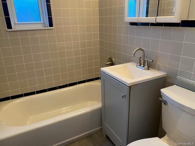 264-25 Langston Avenue A-1, Glen Oaks, NY 11004