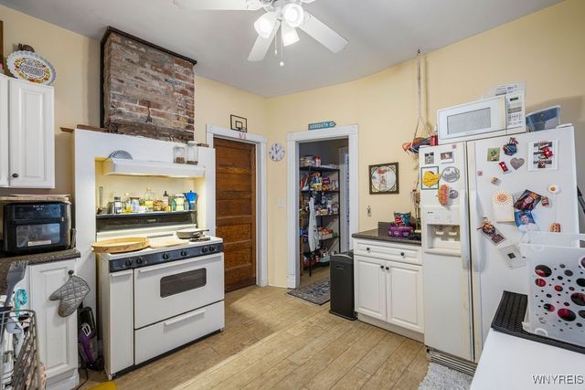 637 West Avenue, Buffalo, NY 14213