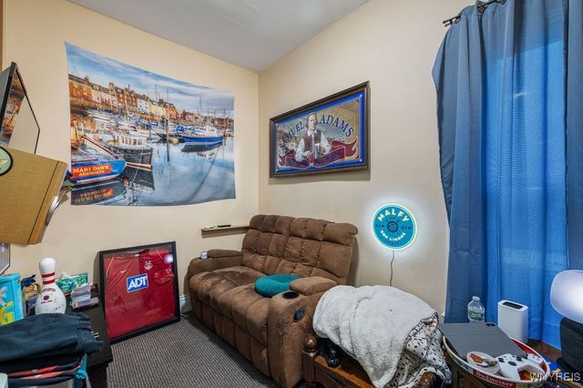 637 West Avenue, Buffalo, NY 14213