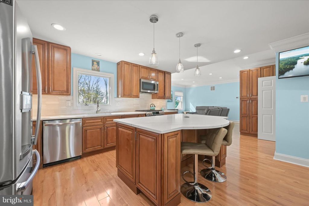 14865 BUSHY PARK RD, Cooksville, MD 21723