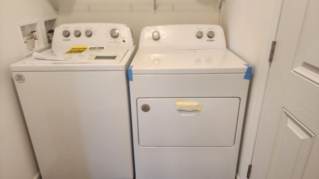 884 Ottawa Court 7, Charlotte, MI 48813