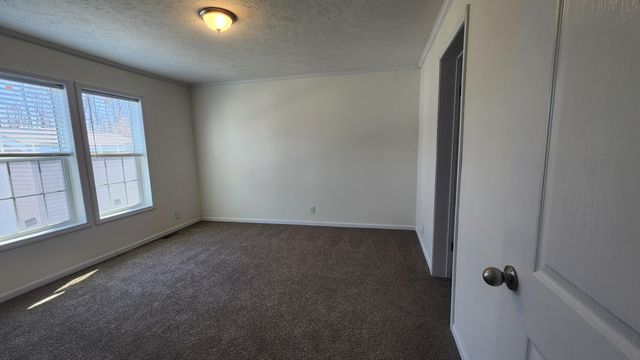 884 Ottawa Court 7, Charlotte, MI 48813