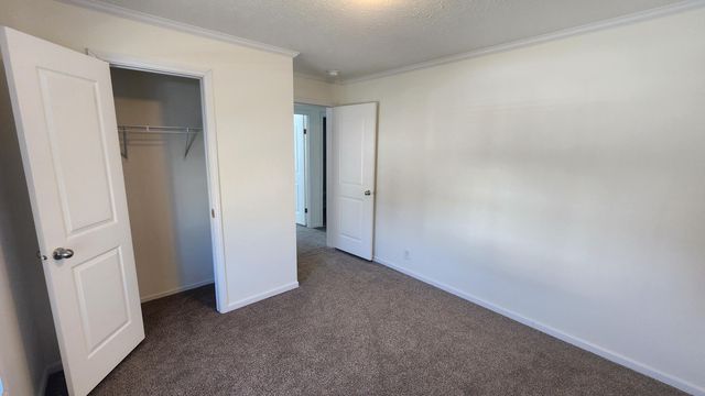 884 Ottawa Court 7, Charlotte, MI 48813