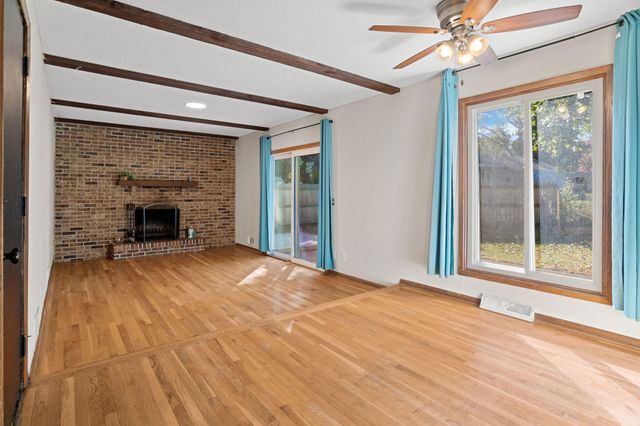 1701 W 138th Street, Burnsville, MN 55337