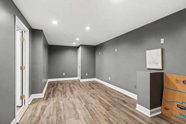 5655 Hillcrest Circle E, West Bloomfield Twp, MI 48322
