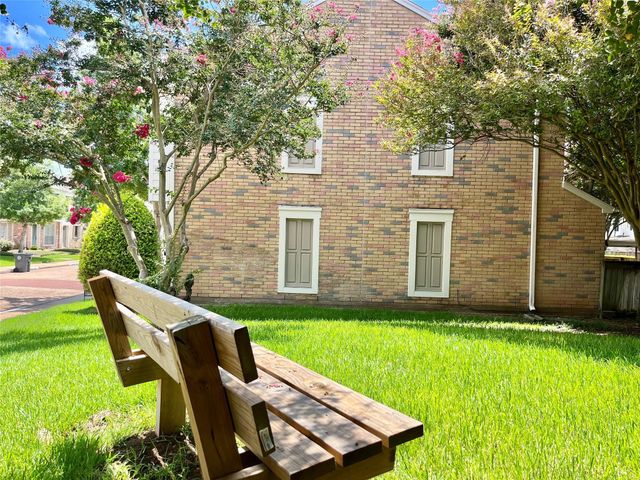 2808 Grants Lake Boulevard 506, Sugar Land, TX 77479