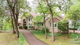 10082 Oak Island Drive, Laingsburg, MI 48848