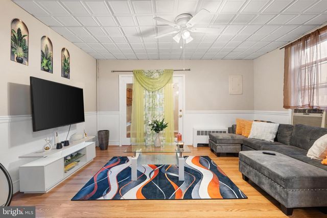 3876 LINCOLN ST, Chambersburg, PA 17202