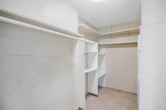 16740 NE 9th Avenue 604, North Miami Beach, FL 33162