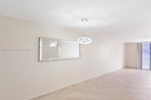 16740 NE 9th Avenue 604, North Miami Beach, FL 33162