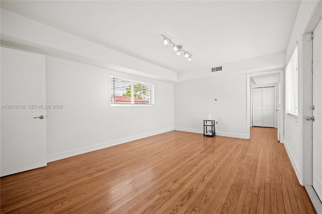 5181 SW 5th St, Miami, FL 33134