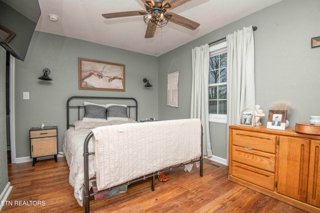 102 Hickory Lane, Sweetwater, TN 37874