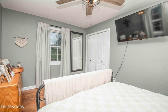 102 Hickory Lane, Sweetwater, TN 37874