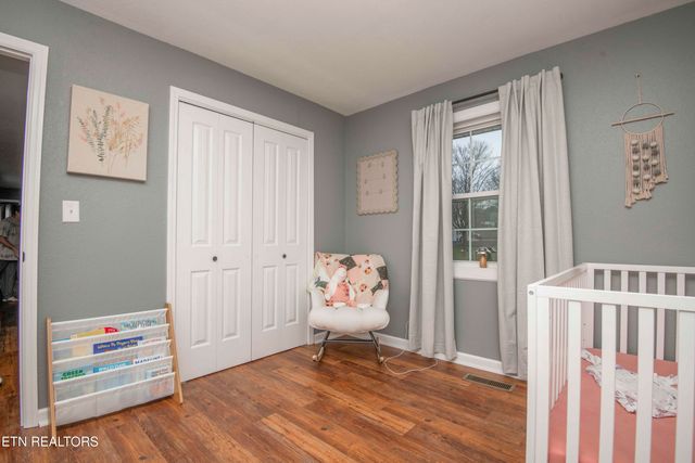 102 Hickory Lane, Sweetwater, TN 37874