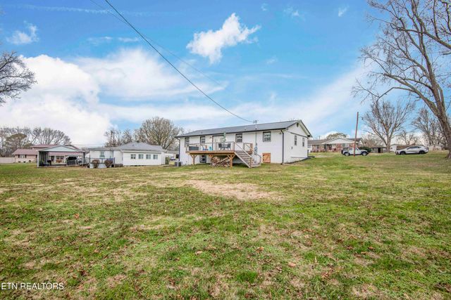 102 Hickory Lane, Sweetwater, TN 37874