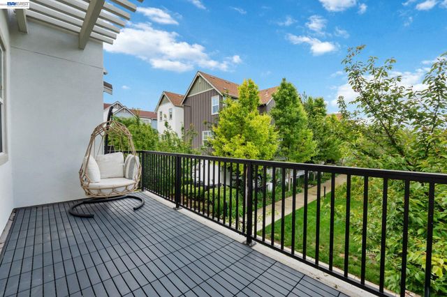 3832 Camino Loop, Dublin, CA 94568
