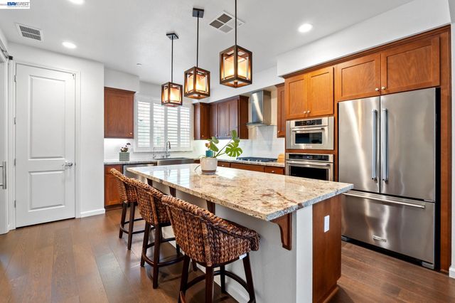 3832 Camino Loop, Dublin, CA 94568
