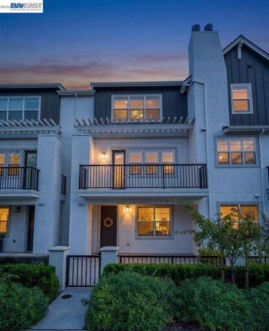 3832 Camino Loop, Dublin, CA 94568